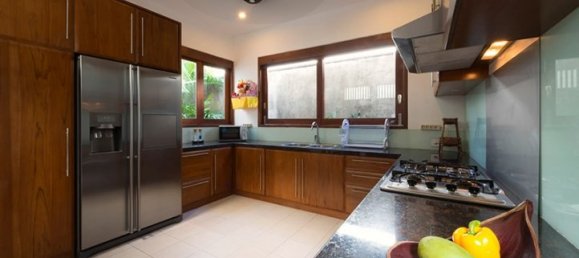 4 Schlafzimmer Villa in Seminyak, Indonesia, Nr. 2984 6