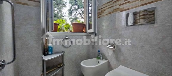 Apartamento de 2 dormitorios en Bergamo, Italy No. 379463 6