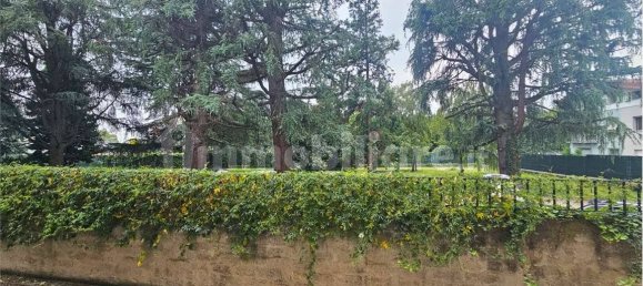 Apartamento de 2 dormitorios en Bergamo, Italy No. 379463 22