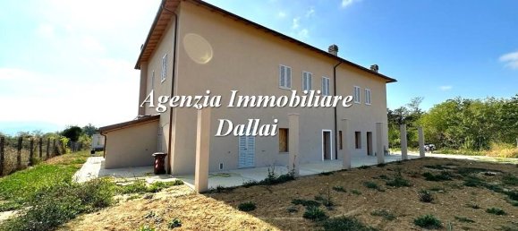 5 bedrooms Villa in Scarperia e San Piero, Italy No. 378315 4