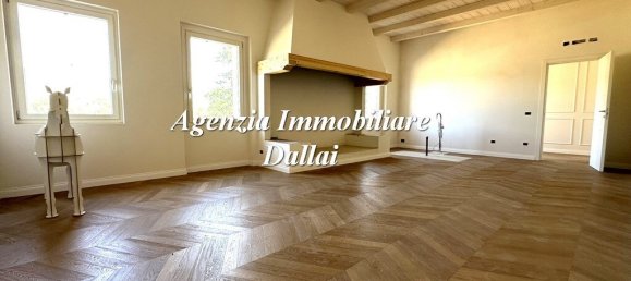 5 bedrooms Villa in Scarperia e San Piero, Italy No. 378315 10