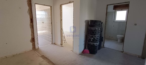 2 bedrooms Apartment in Loures, Portugal No. 231279 3