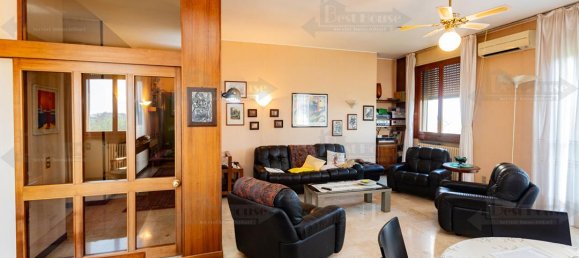 3 bedrooms Commercial property in Milan, Italy No. 274519 4