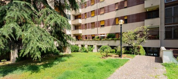 3 bedrooms Commercial property in Milan, Italy No. 274519 49