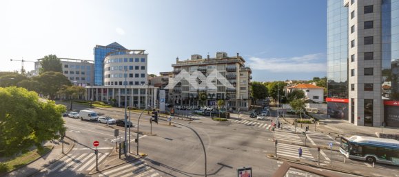 3 Schlafzimmer Wohnung in Porto, Portugal, Nr. 337639 9