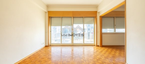 3 Schlafzimmer Wohnung in Porto, Portugal, Nr. 337639 11