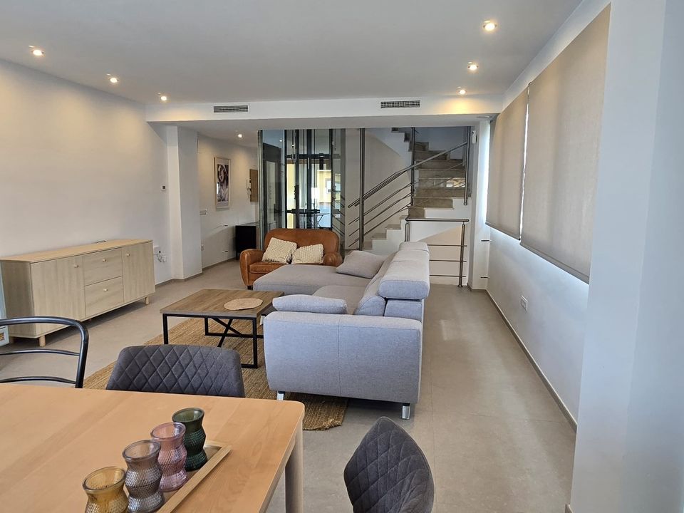 4 chambres Maison à Bellreguard, Spain No. 190905