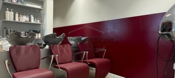 75m² Commercial property in Dalmine, Italy No. 364739 10