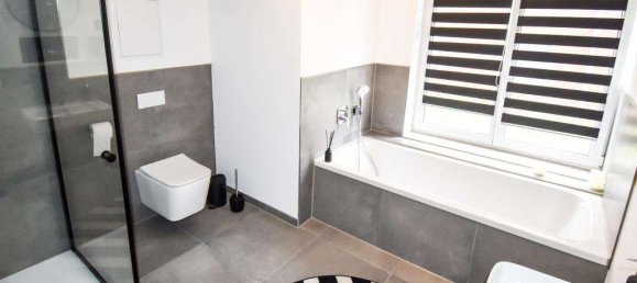 Дом с 6 комнатами в Зале, Германия № 270192 12