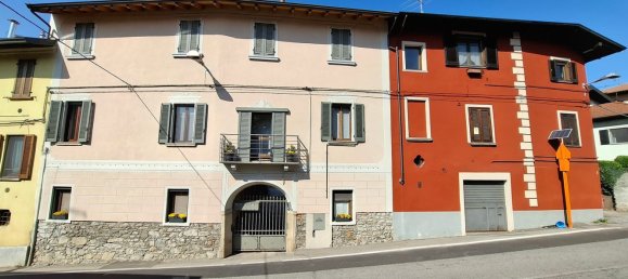 4 rooms Apartment in Bolzano Novarese, Italy No. 295659 2