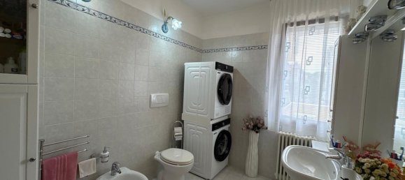 2 Schlafzimmer Wohnung in Ravenna, Italy, Nr. 339824 10