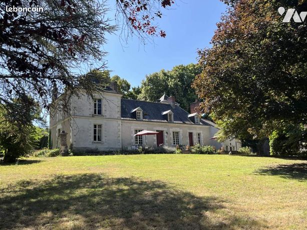 6 bedrooms House in Cheille, France No. 304118