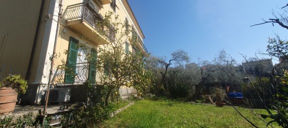 5 rooms Villa in Rapallo, Italy No. 65965 25