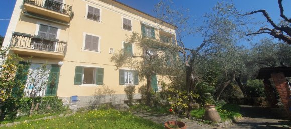 5 rooms Villa in Rapallo, Italy No. 65965 3