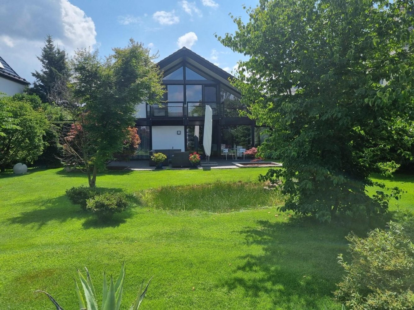 Casa de 3 habitaciónes en Chemnitz, Germany No. 242625