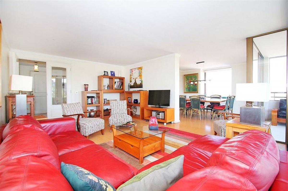 3 bedrooms Apartment in Santiago, Chile No. 3721