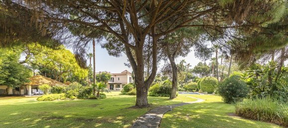 8 bedrooms House in Estepona, Spain No. 140113 32