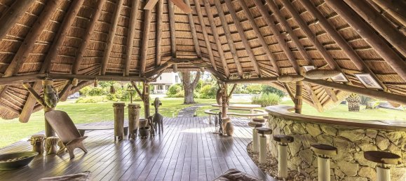 8 bedrooms House in Estepona, Spain No. 140113 6