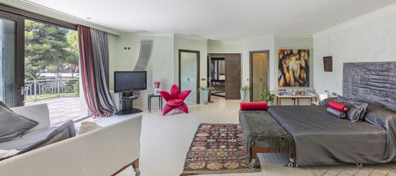 8 bedrooms House in Estepona, Spain No. 140113 13