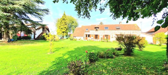 4 bedrooms House in Coulommiers, France No. 183701 2