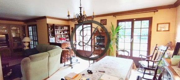 4 bedrooms House in Briot, France No. 80766 12