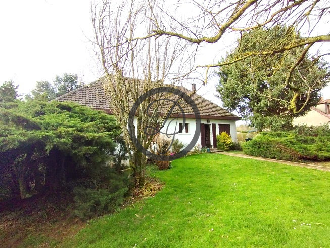 4 bedrooms House in Briot, France No. 80766