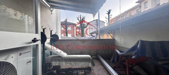 6 rooms House in Reggio Emilia, Italy No. 35941 14