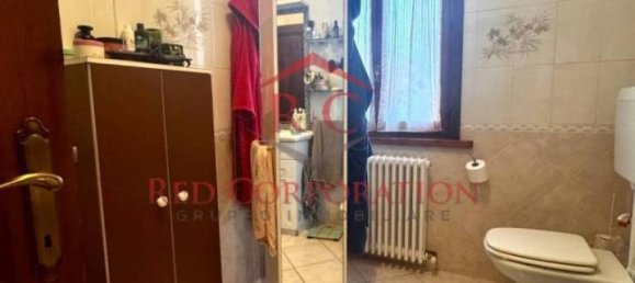 6 rooms House in Reggio Emilia, Italy No. 35941 9