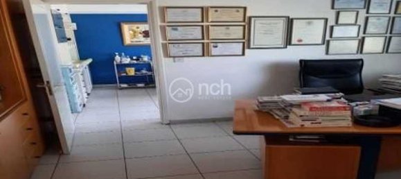 5 bedrooms Commercial property in Limassol, Cyprus No. 84092 8