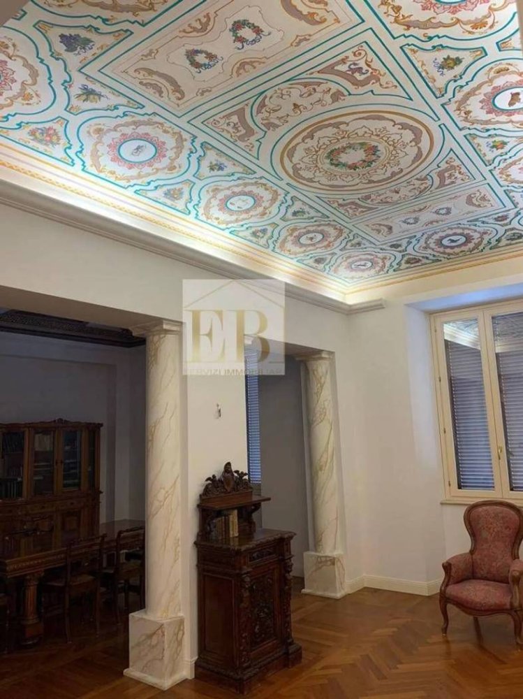 3 bedrooms Apartment in San Benedetto del Tronto, Italy No. 380425