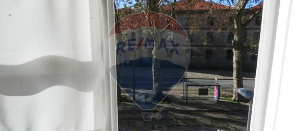 115m² Building in Porto, Portugal No. 37585 10