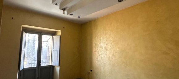 101m² Commercial property in Acri, Italy No. 334344 10