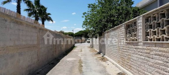 Вилла с 4 спальнями в Бари, Италия № 105163 7