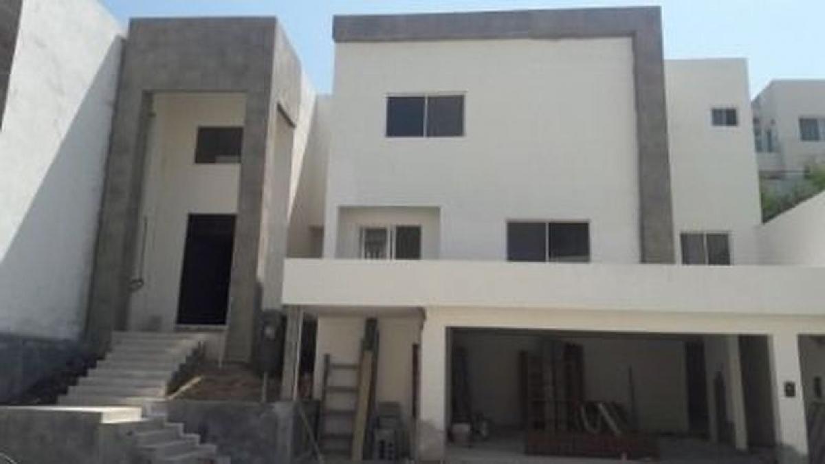 Дом с 3 спальнями в Нуэво Леон, Мексика № 169582