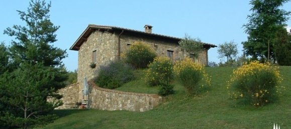 Casa de 11 dormitorios en Castel Focognano, Italy No. 53525 12