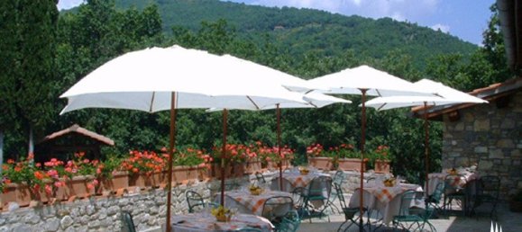 Casa de 11 dormitorios en Castel Focognano, Italy No. 53525 27