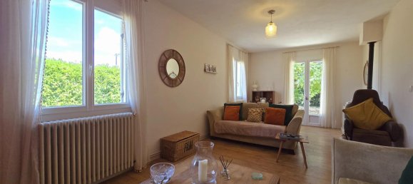 3 bedrooms Castles in Eymet, France No. 302007 3