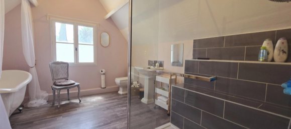 3 bedrooms Castles in Eymet, France No. 302007 10