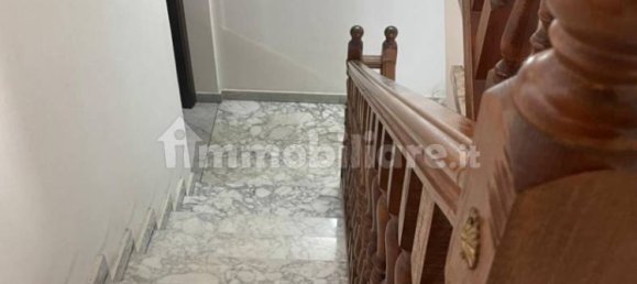 Apartamento de 4 dormitorios en Viagrande, Italy No. 328201 8