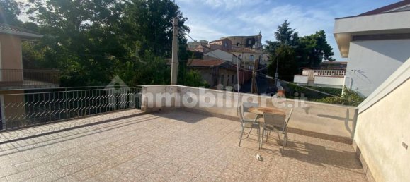 Apartamento de 4 dormitorios en Viagrande, Italy No. 328201 4