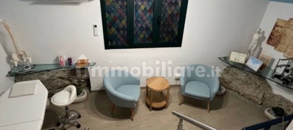 Коммерческая недвижимость с 4 комнатами в Падуя, Италия № 364017 9