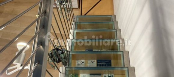 Коммерческая недвижимость с 4 комнатами в Падуя, Италия № 364017 4