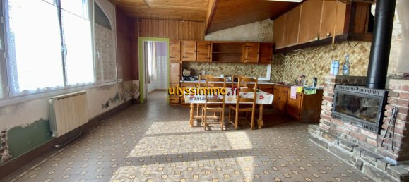 Casa de 3 dormitorios en Amy, France No. 78121 16