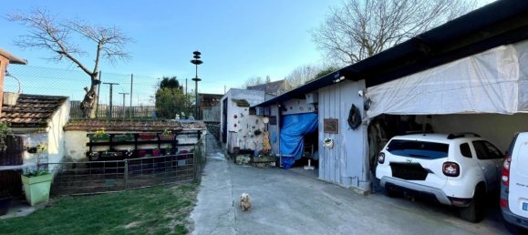 4 غرف نوم فيلا في Latilly, France رقم 90039 10