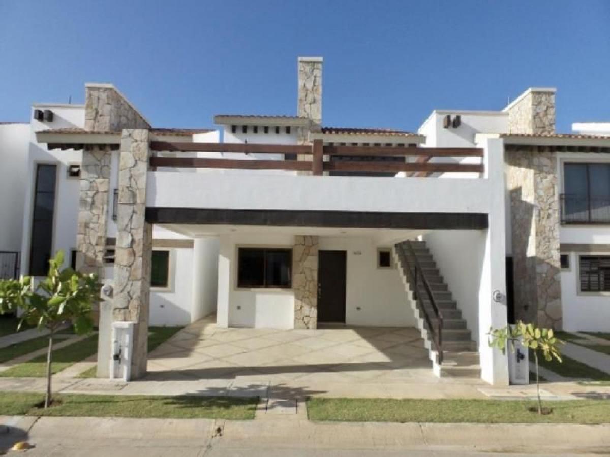 Casa de 3 dormitorios en Sinaloa, Mexico No. 151310