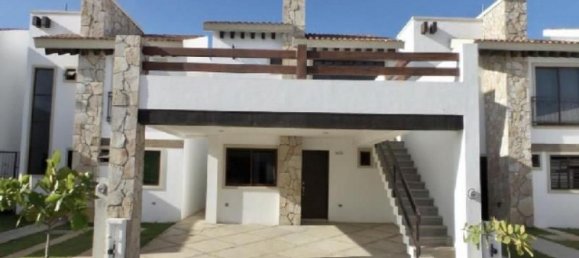 Casa de 3 dormitorios en Sinaloa, Mexico No. 151310 2