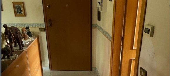 3 rooms Apartment in Anzio, Italy No. 199836 8