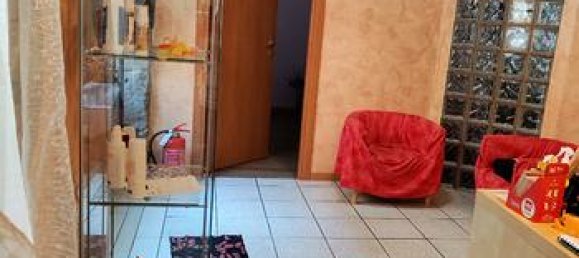 Imóvel comercial de 7 divisões em Trieste, Italy N.º 291221 8