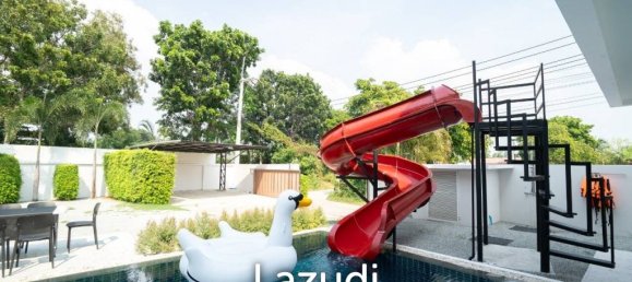 6 bedrooms Villa in Pattaya, Thailand No. 13772 5