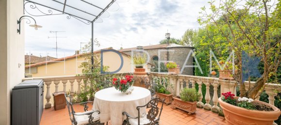 20-salle Villa à Montecarlo, Italy No. 195964 21